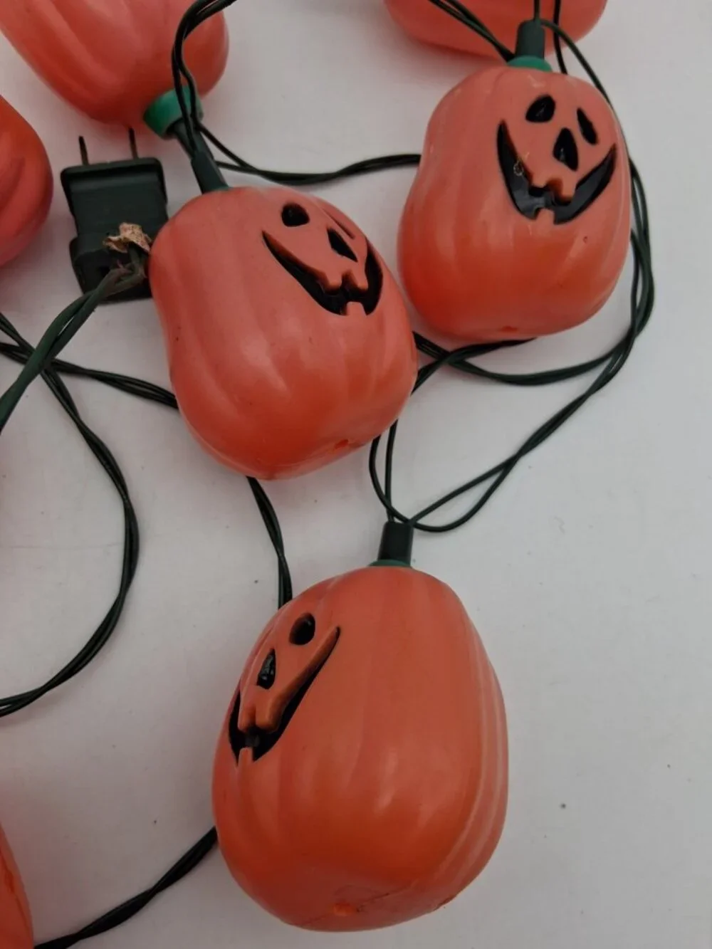 Vintage HALLOWEEN Pumpkin Blow Mold Light String 10 Count Orange Retro